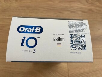 Elektrická kefka Oral B iO3 - 4