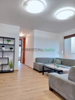 3i Ružinov 76m,s park.státím,3xbalkon+12m terasa - BEZ PROVI - 4