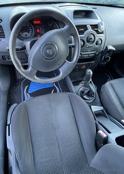 Renault Megane combi 5-miestne r.v. 1Q/2004 - 4
