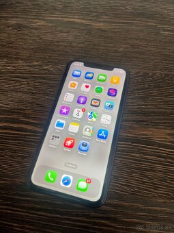 iPhone 11 128GB - 4