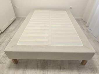 Rám postele s matracom - 4