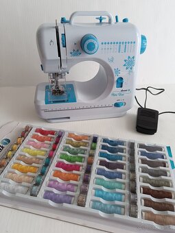 Šijací stroj Lucznik mini + časopisy na šitie - 4