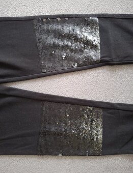 Dievčenské čierne džegíny. - 4