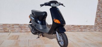 Piaggio Zip Fast Rider - 4