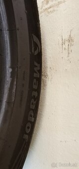 245/45 r18 letné - 4