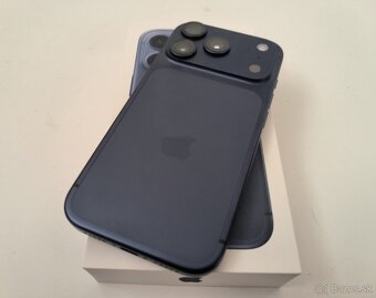 apple iphone 17 PRO MAX Blue / Batéria 100% - 4