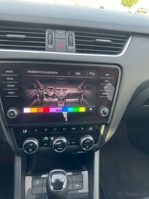 Škoda Octavia Combi 2.0 TDI Style DSG Virtual COCPIT - 4
