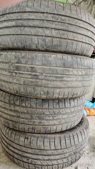 225/55 R17 letne Goodyear - 4