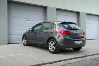 Opel Astra 1.7 CDTI M6 - 4