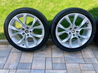 Alu sada org ŠKODA 5x112 7,5J ET51 R19 - 4