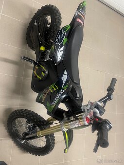 MiniRocket elektrická motorka Coyote 1300W zelená - 4