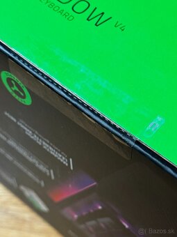 Razer BLACKWIDOW V4 (Green Switch) US - 4