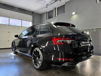 Škoda Superb Combi 2.0 TDI SPORTLINE DSG 4X4 BLACK STYLE - 4