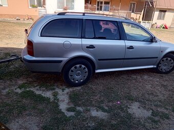 Octavia 1 1.9 TDI 66kw - 4