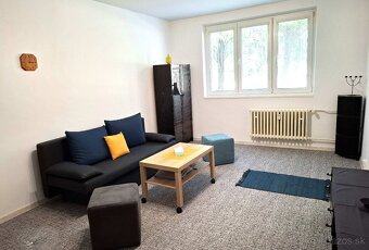3 iz., ul.Rumančeková, BA II., 900,-€/mes. s energ. - 4