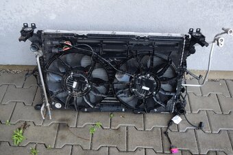 porsche macan 95B turbo 3.6 stena chladicov chladice vetrak - 4