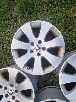 ✅️ Škoda Spectrum ❌️ - 4