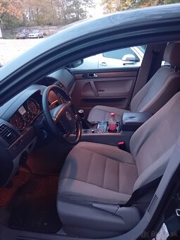 ROZPREDAME VW TOUAREG 2.5TDI 128kw BAC - 4