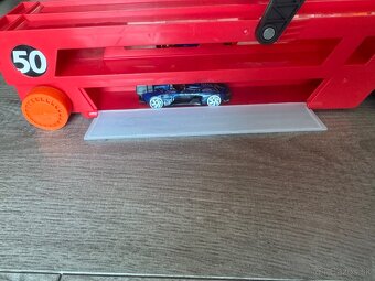 Hot Wheels Hauler GHR48 - 4