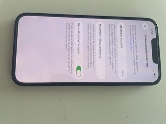 Krásny Iphone 13 128GB - 4