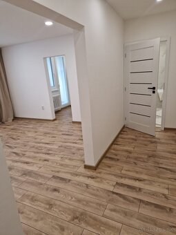 PREDAJ 2 izbový byt Bratislava Devínska Nová Ves Štefana K. - 4