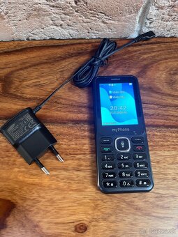 MyPhone 6320 Dual sim Seniorský jednoduchý mobil - 4