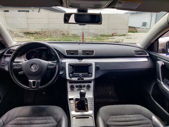 Volkswagen Passat 2.0TDI - 4