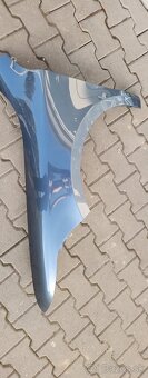 Predám Ľavy predny blatni Škoda Superb 2008-2013 - 4