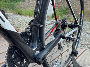 Cube Attain GTC vel.58 - Shimano 105 2x11 - 4