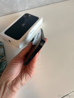 Iphone 13 - 4