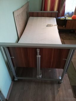 Elektrická polohovatelna posteľ - 4