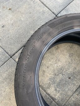 Letné pneumatiky 235/50R19 - 4