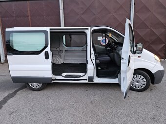 Opel Vivaro 2,0 CDTi, r.v. 2008 - 4