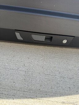 Stresny box Thule + priecne nosniky - 4