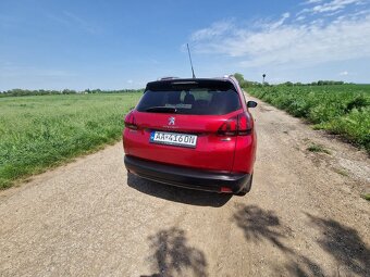 Predám Peugeot 2008 -1,2 60KW benzin - 4
