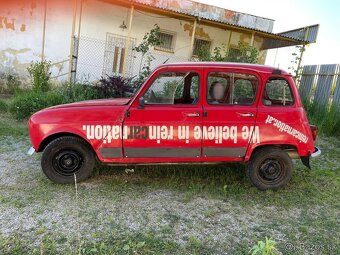 Renault 4GTL - 4