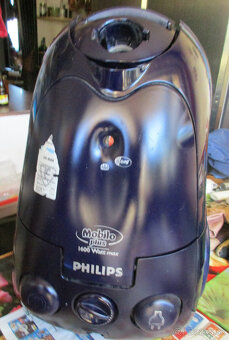 Vysavač Philips - 4