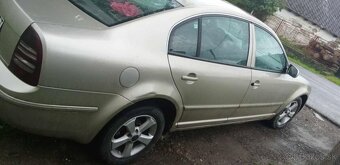 Predám škoda super b - 4