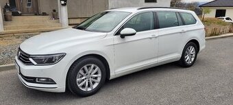 Vw Passat Variant b8 2,0 TDI 11/2017 150PS, biela farba - 4