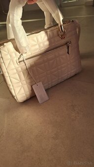 Guess - 4