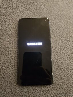 Samsung galaxy s10e - 4