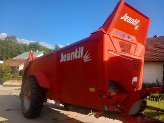 Rozmetadlo maštaľneho hnoja Jeantil - 4