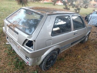 Predáme vyrámovanú karosériu VW Golf mk2 na autocross - 4
