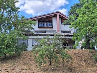 Rodinný dom v ktorom si môžete vytvoriť luxusné bývanie - 4