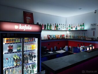 Odstúpenie kompletne zariadeného BARU Krížovany - 4