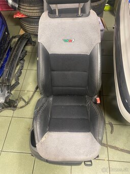 Sedadlá octavia 2 rs - 4