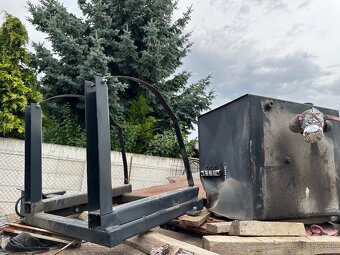 Olejová nádrž - 4