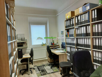 Predaj rodinný dom,145 m2, garáž a 2 hospod. budovy, Solivar - 4