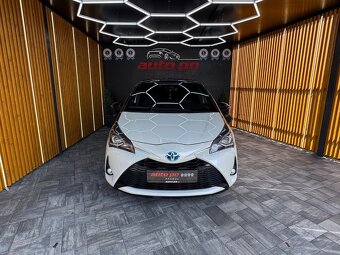 Toyota Yaris 1.5 Hybrid Selection e-CVT - 4