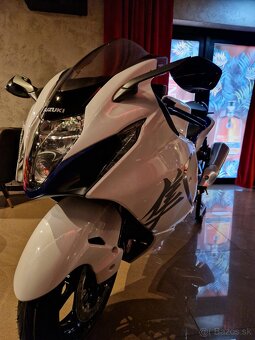 Predám novú SUZUKI HAYABUSA GSX 1300 R / 2025 - 4